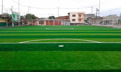 cesped sintetico deportivo de futbol