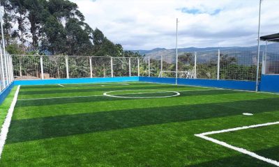 cesped sintetico deportivo de futbol