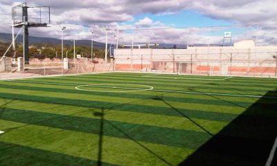 cesped sintetico deportivo de futbol