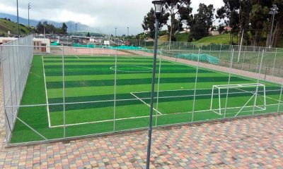 cesped sintetico deportivo de futbol